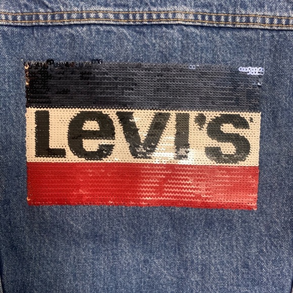 Levi's Original Sequin Trucker Jean Jacket Denim Blue Red Size Small - Picture 10 of 16